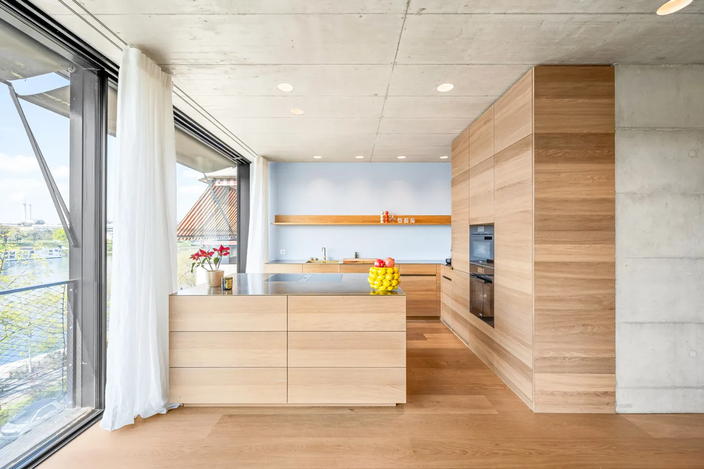 Maison de ville architecturale avec vue sur le fleuve - Photo 5 sur 13