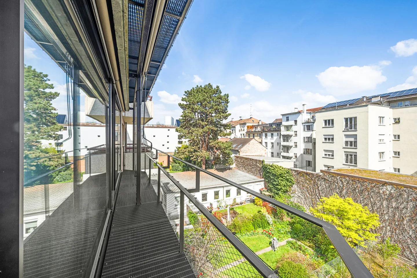 Maison de ville architecturale avec vue sur le fleuve - Photo 12 sur 13
