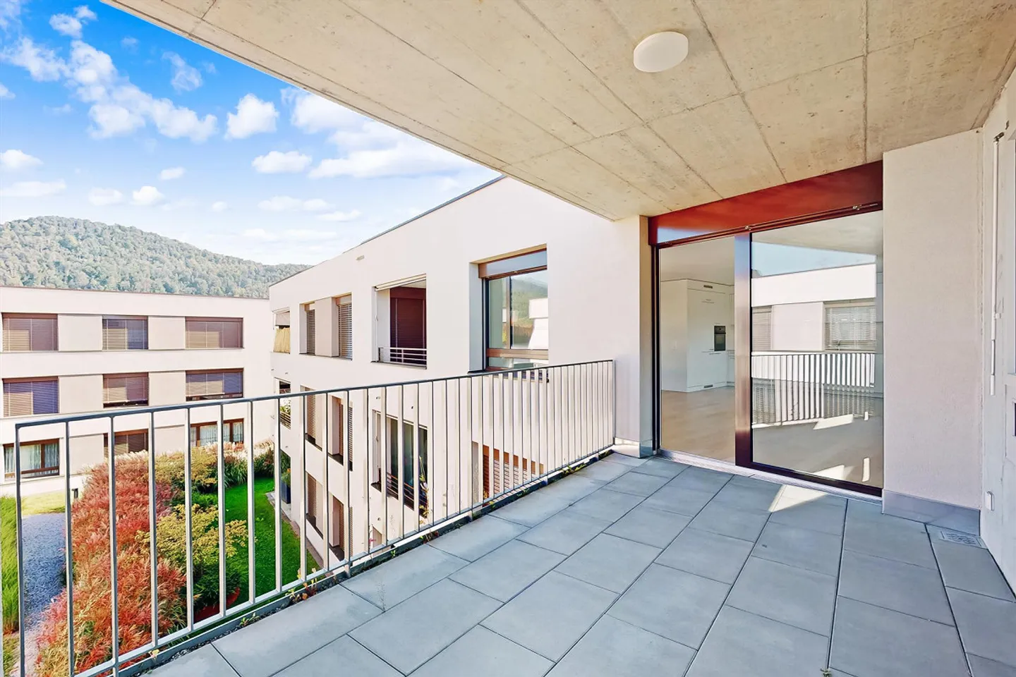 Well connected - Photo 6 of 10