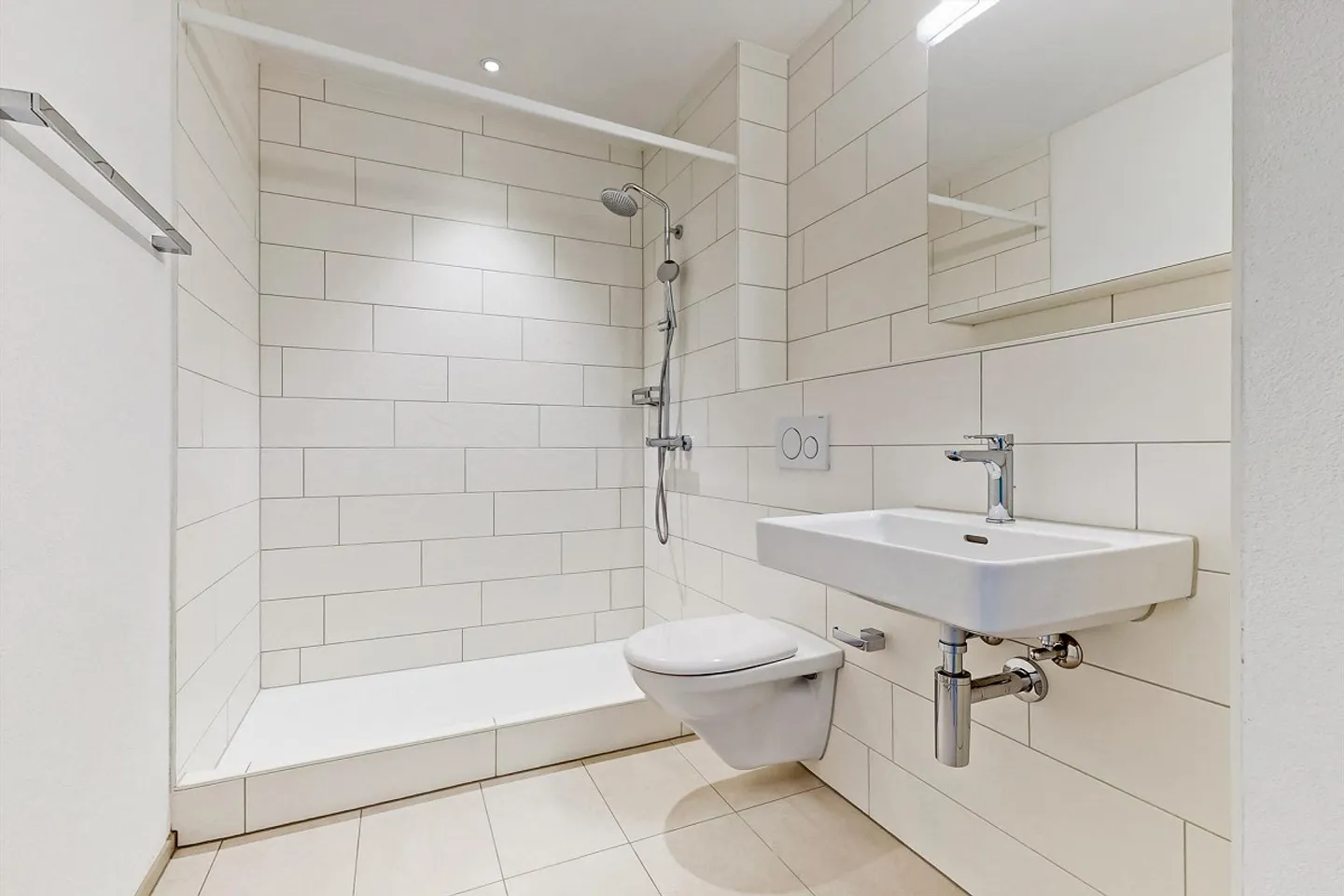 Well connected - Photo 10 of 10