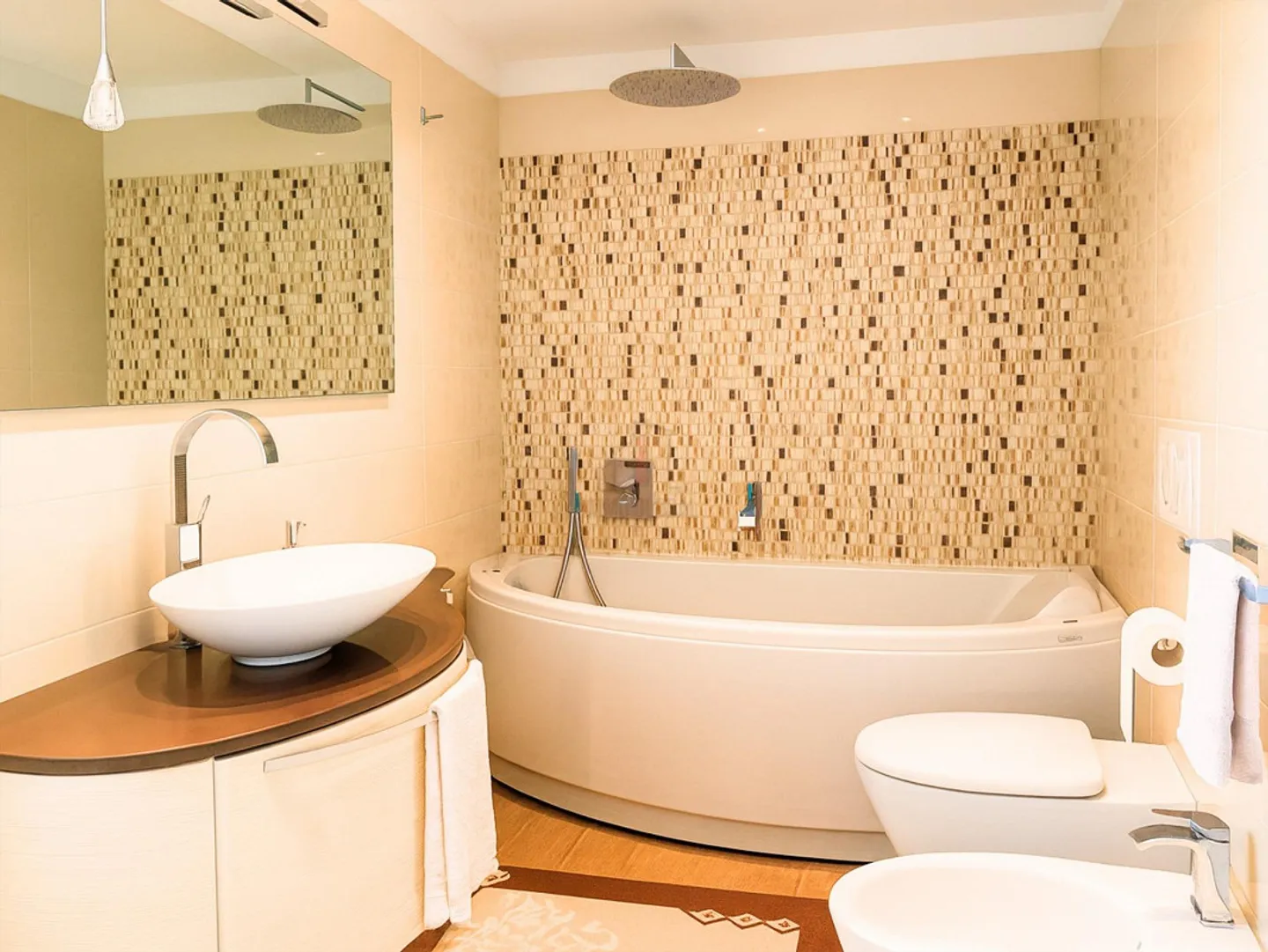 COMFORT AND PRACTICALITY JUST STEPS AWAY FROM THE PEDESTRIAN CENTER - Photo 7 of 11