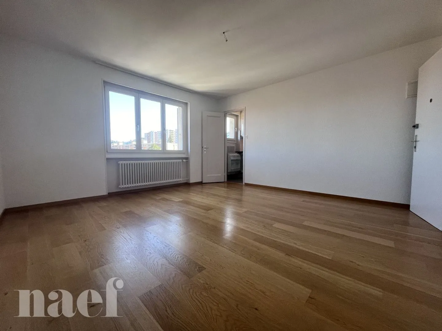 Bellissimo studio ristrutturato - Foto 2 di 9