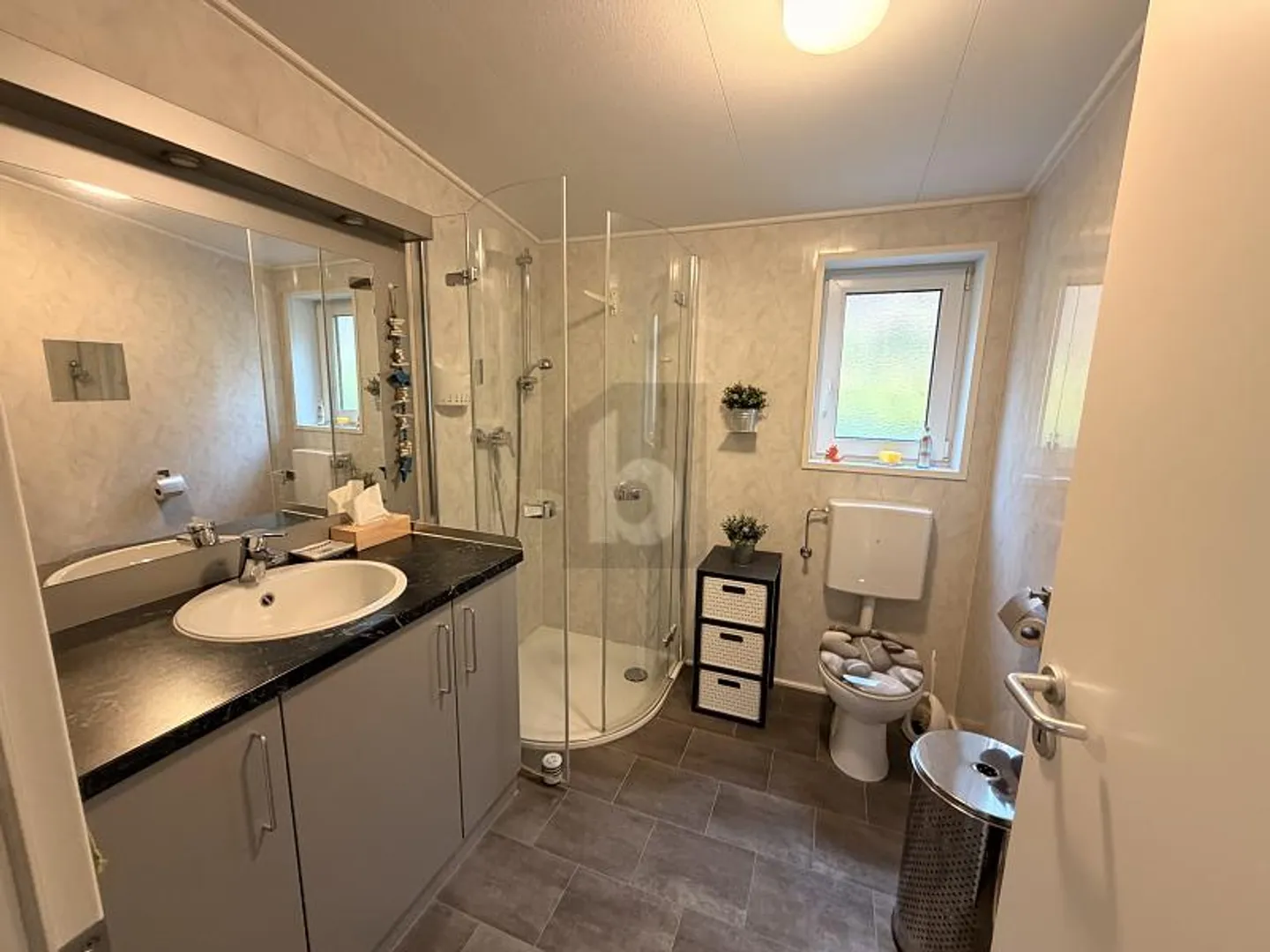 VUE LARGE ININTERROMPUE, EMÉNAGER ET SE SENTIR BIEN - Photo 4 sur 6