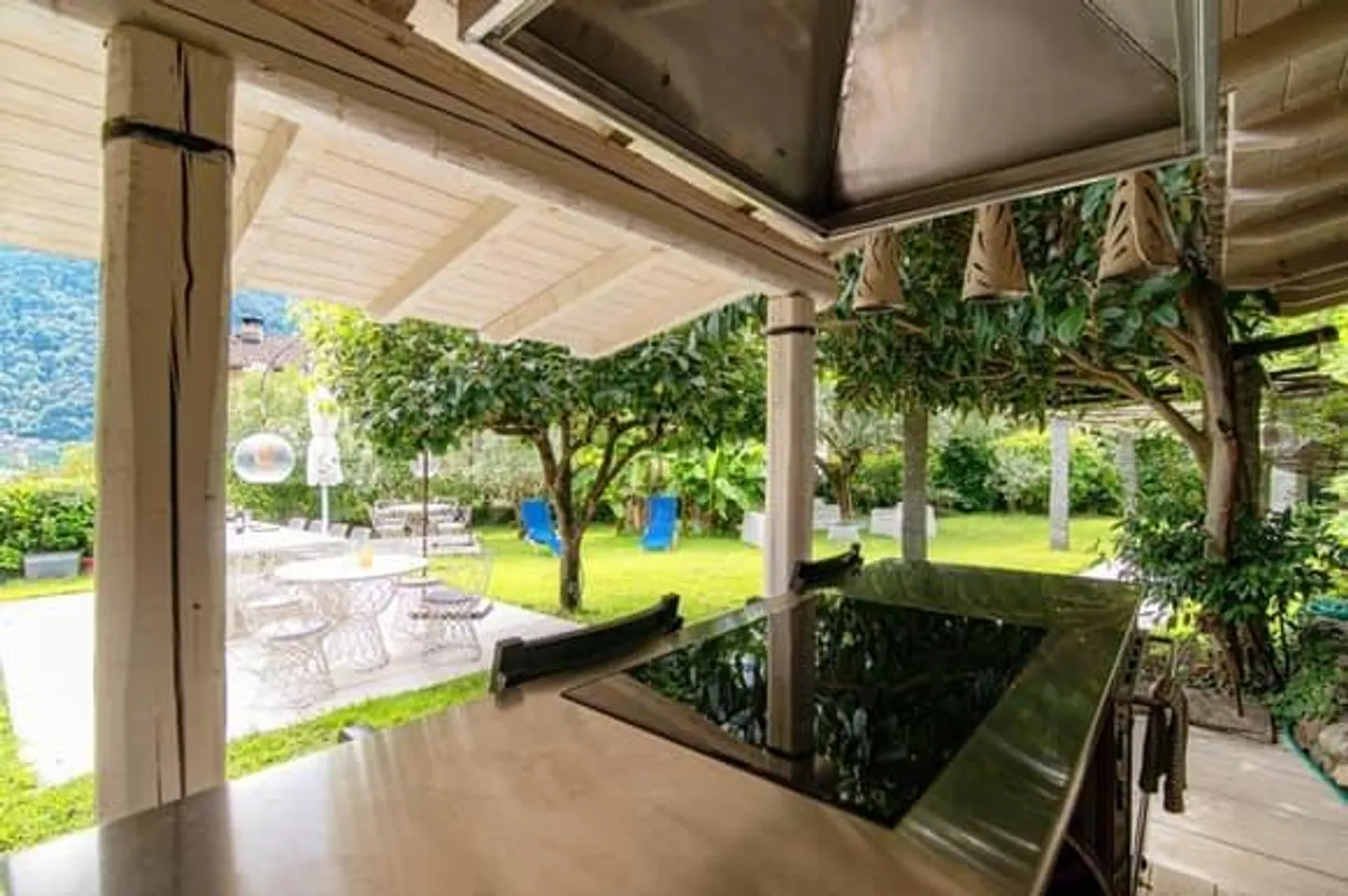 Morcote Vue sur le Lac 1,5 pièces. Entièrement Meublé Loyer 1'400 Charges Incluses. - Photo 6 sur 6