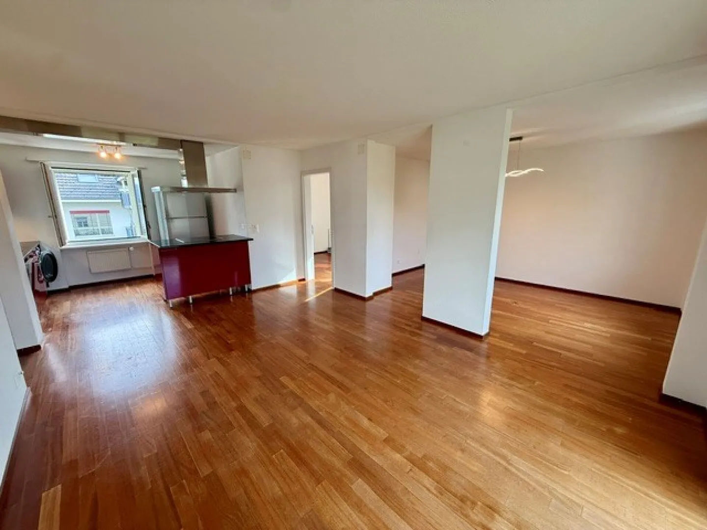 Condominium lumineux de 3,5 pièces - Photo 3 sur 8