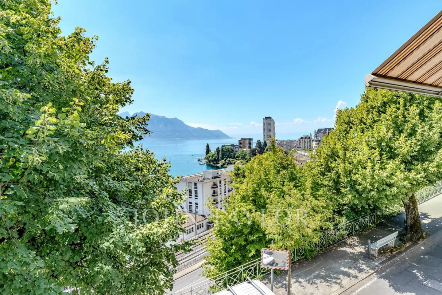 Appartamento con 4.5 stanze all'ingresso della città - Foto 2 di 13