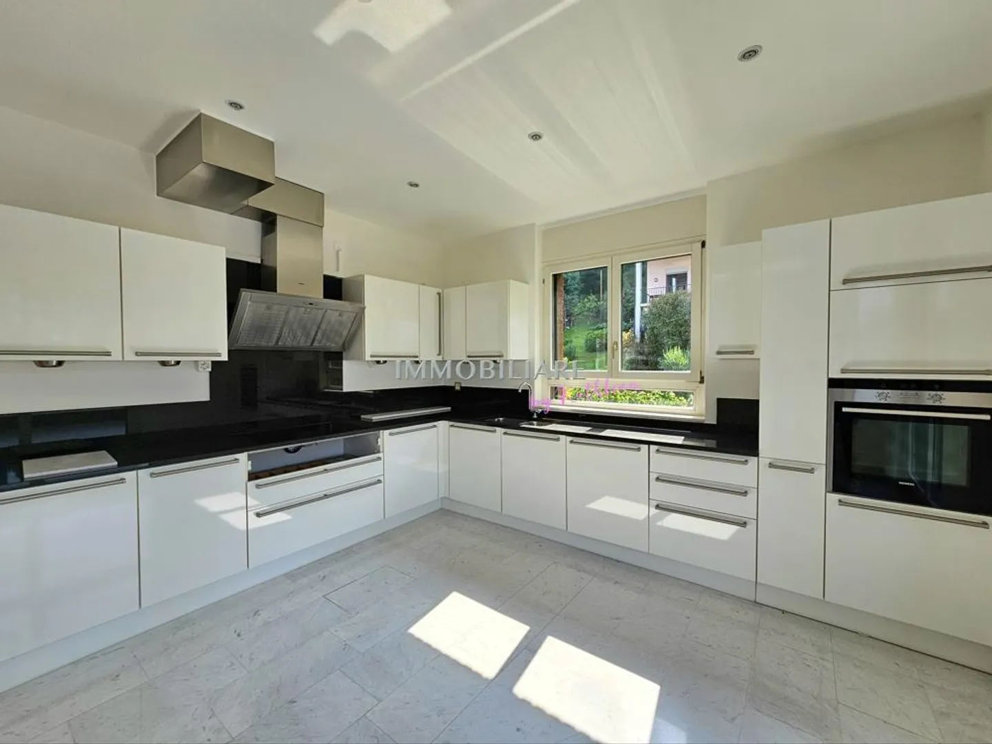 Penthouse + Gästewohnung / Büro mit privatem Pool, Sauna,  Grottino un - Foto 8 von 19