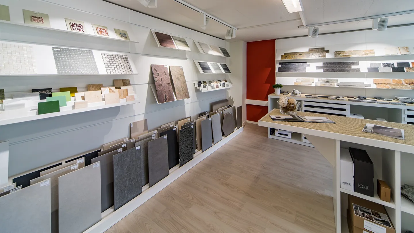 Office, Practice or Commercial Space - Photo 4 of 6