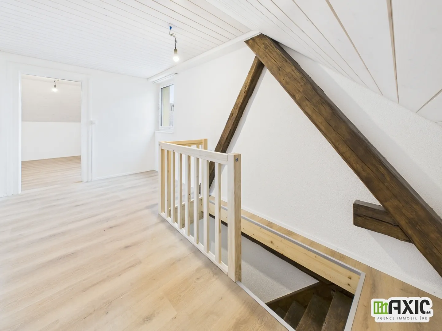 Bel appartement de 3,5 pcs en duplex au coeur de Delémont avec loggia - Photo 6 sur 11