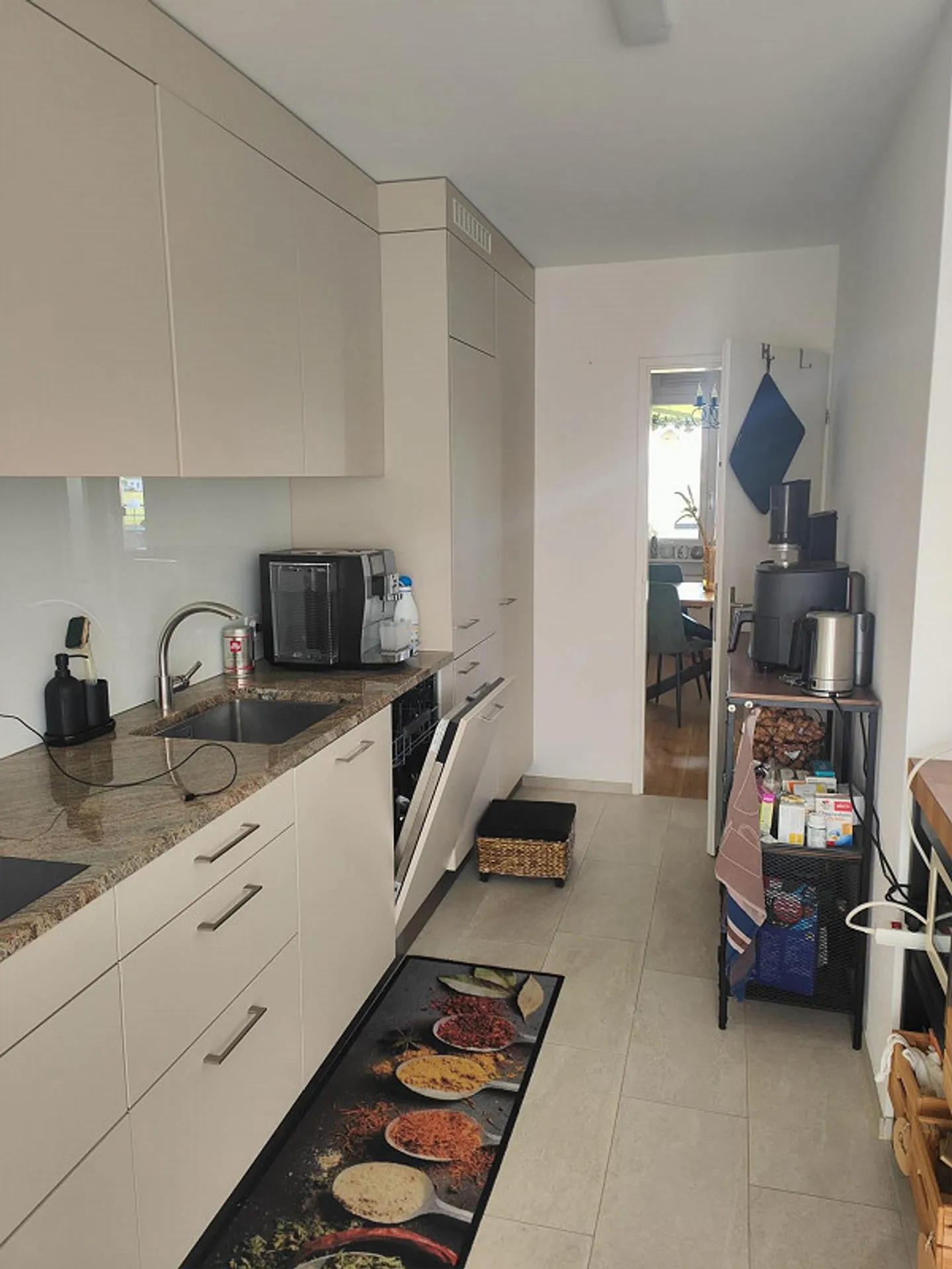 Tolle 5.5 Zimmer Attikawohnung Allschwil mit schöner Aussicht - Foto 13 von 13