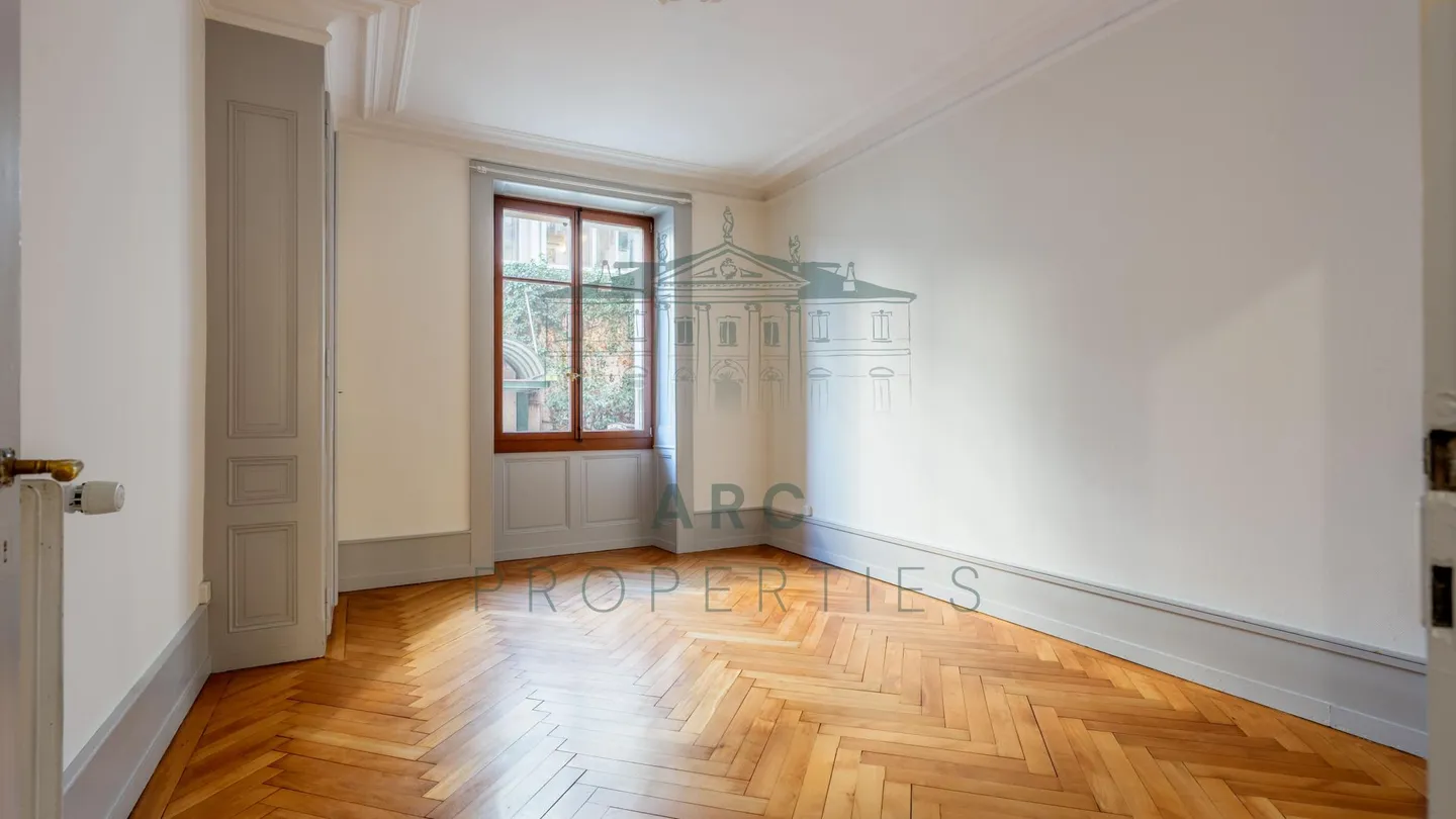 EAUX-VIVES - BEAUTIFUL INVESTMENT APARTMENT - Photo 6 of 6