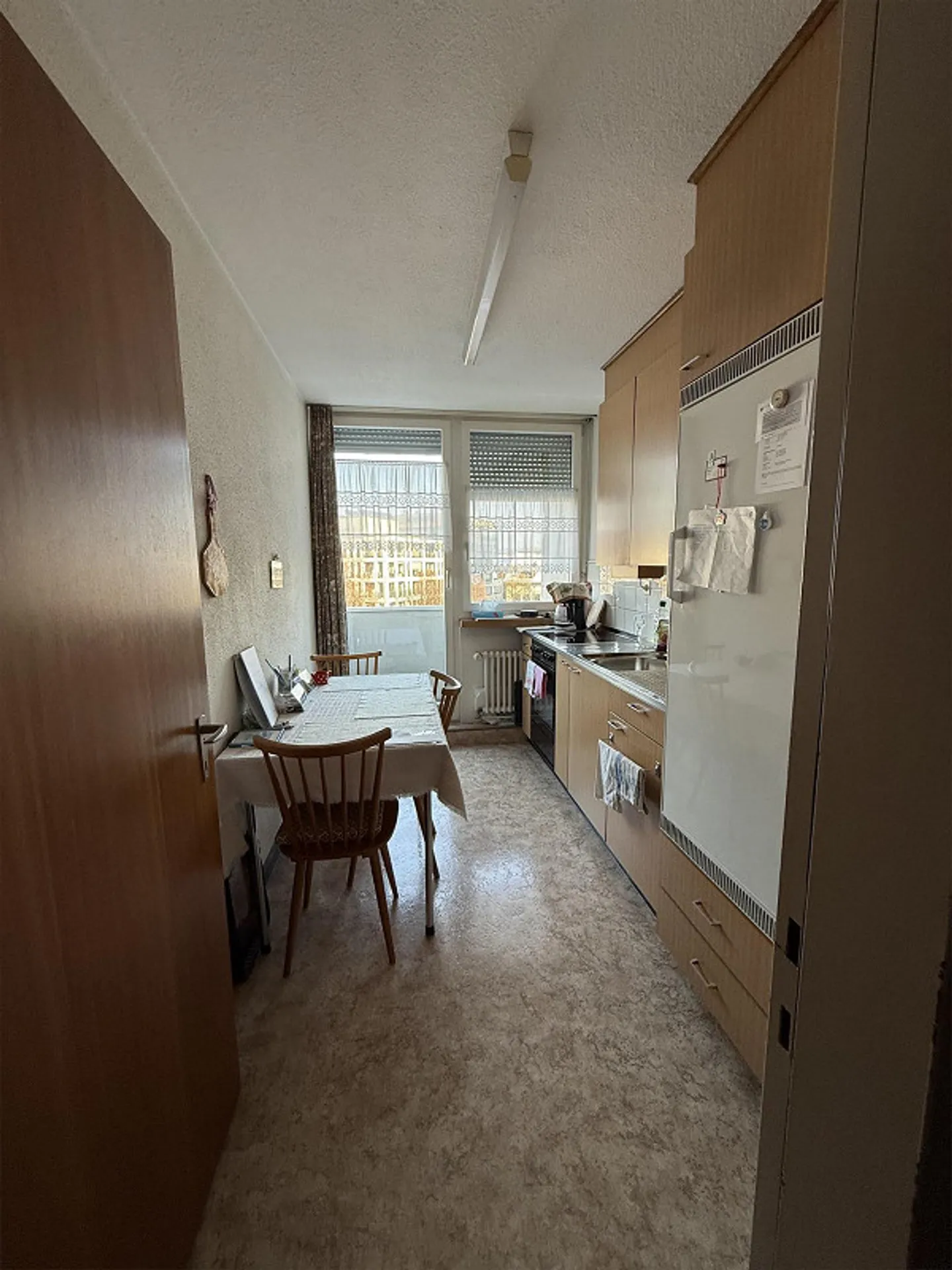 Spacious 4.5 Room Apartment in Kloten - Photo 4 of 7