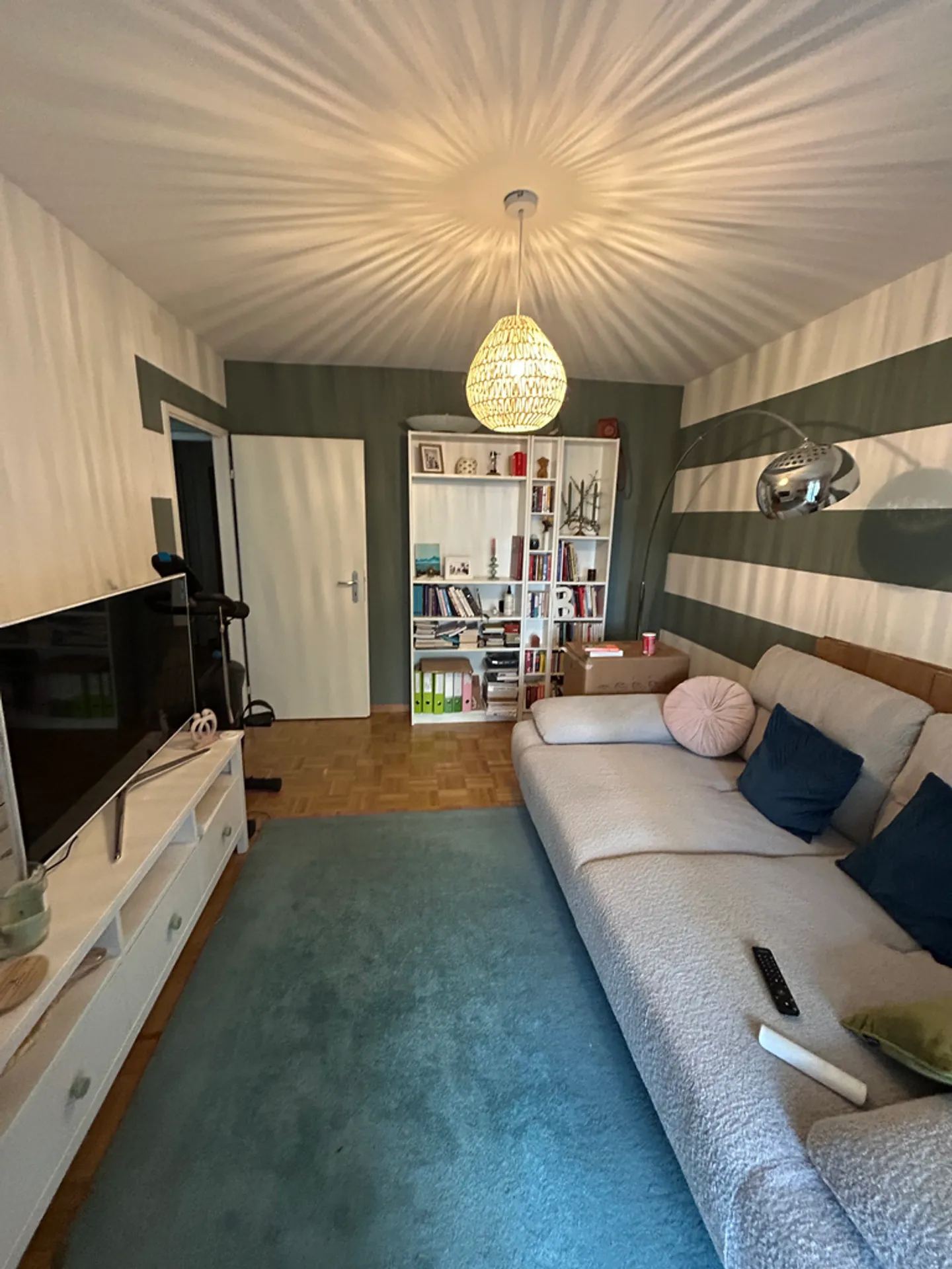 Appartamento 2.5 stanze - Foto 1 di 10
