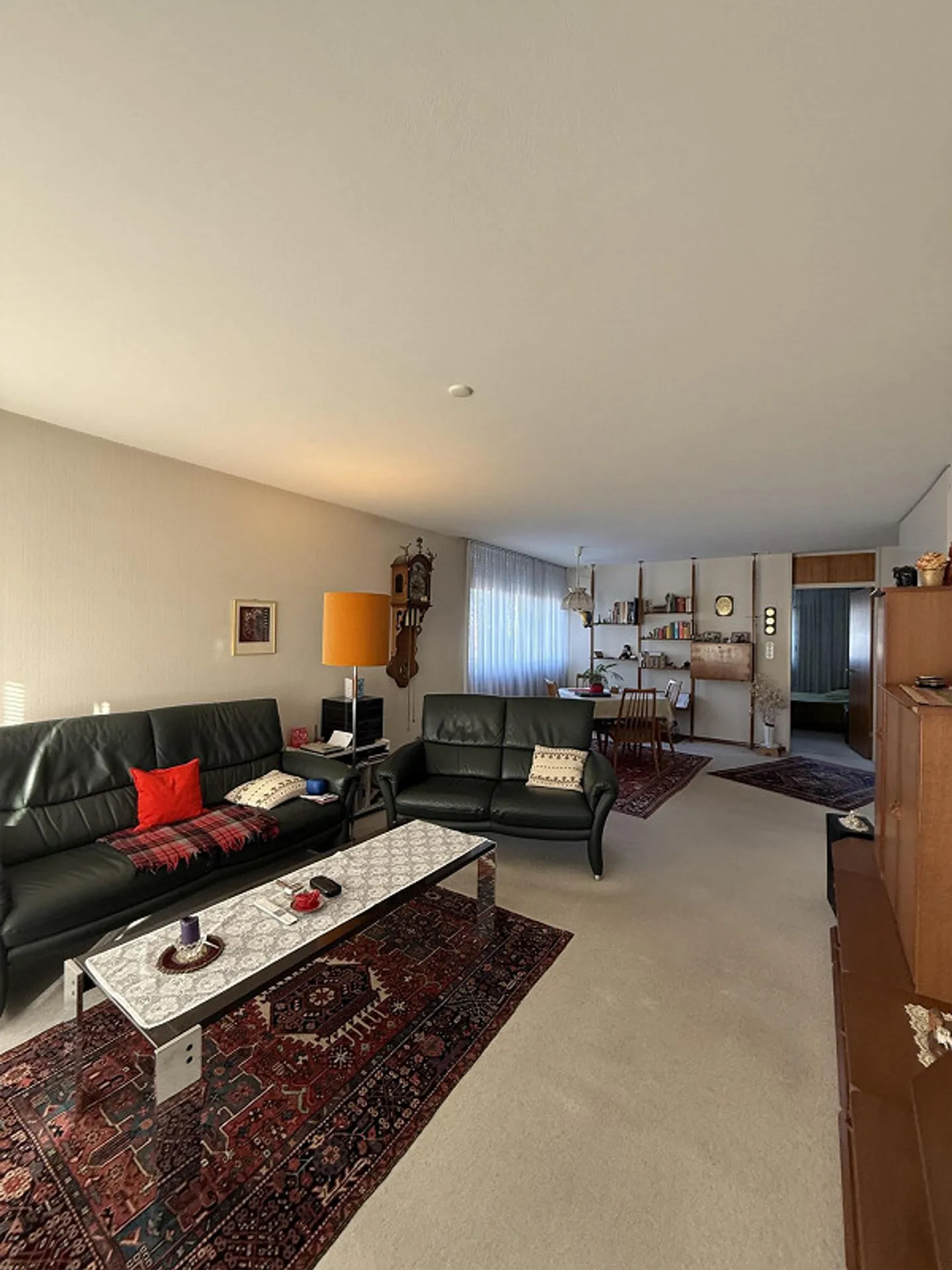 Spacious 4.5 Room Apartment in Kloten - Photo 6 of 7