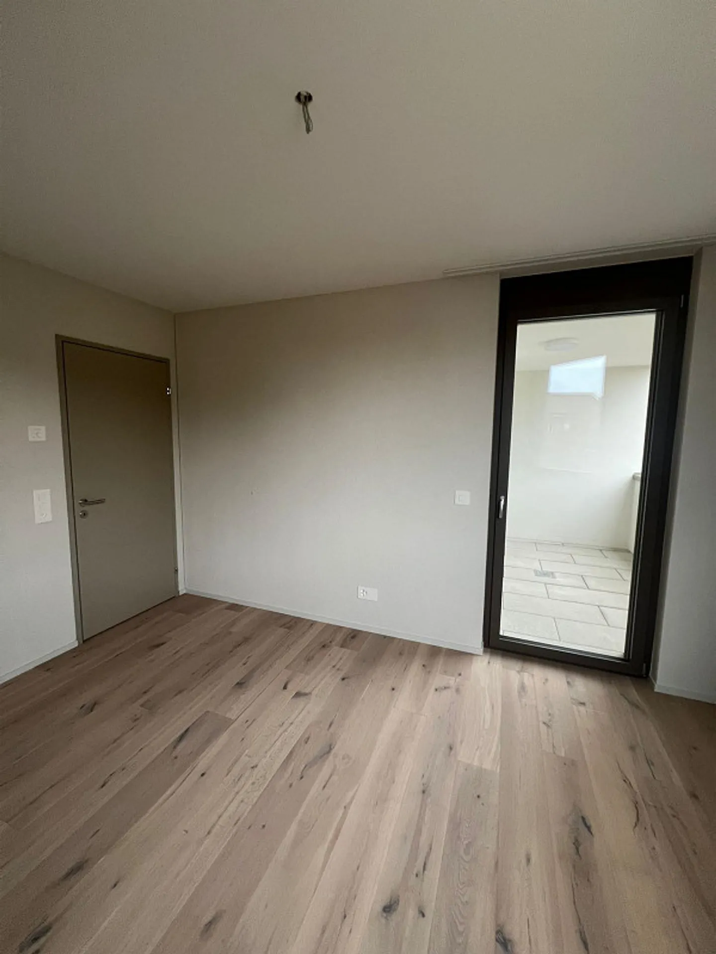 First rental: New apartment in Muri - Photo 14 of 17