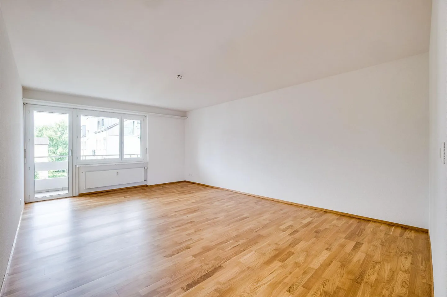 Ottimo appartamento singolo con balcone - Foto 4 di 4