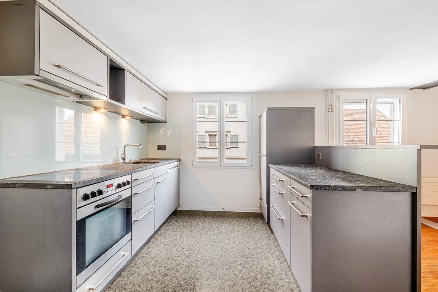 In the Heart of Life: Dream Home for Singles or Couples - Photo 3 of 8