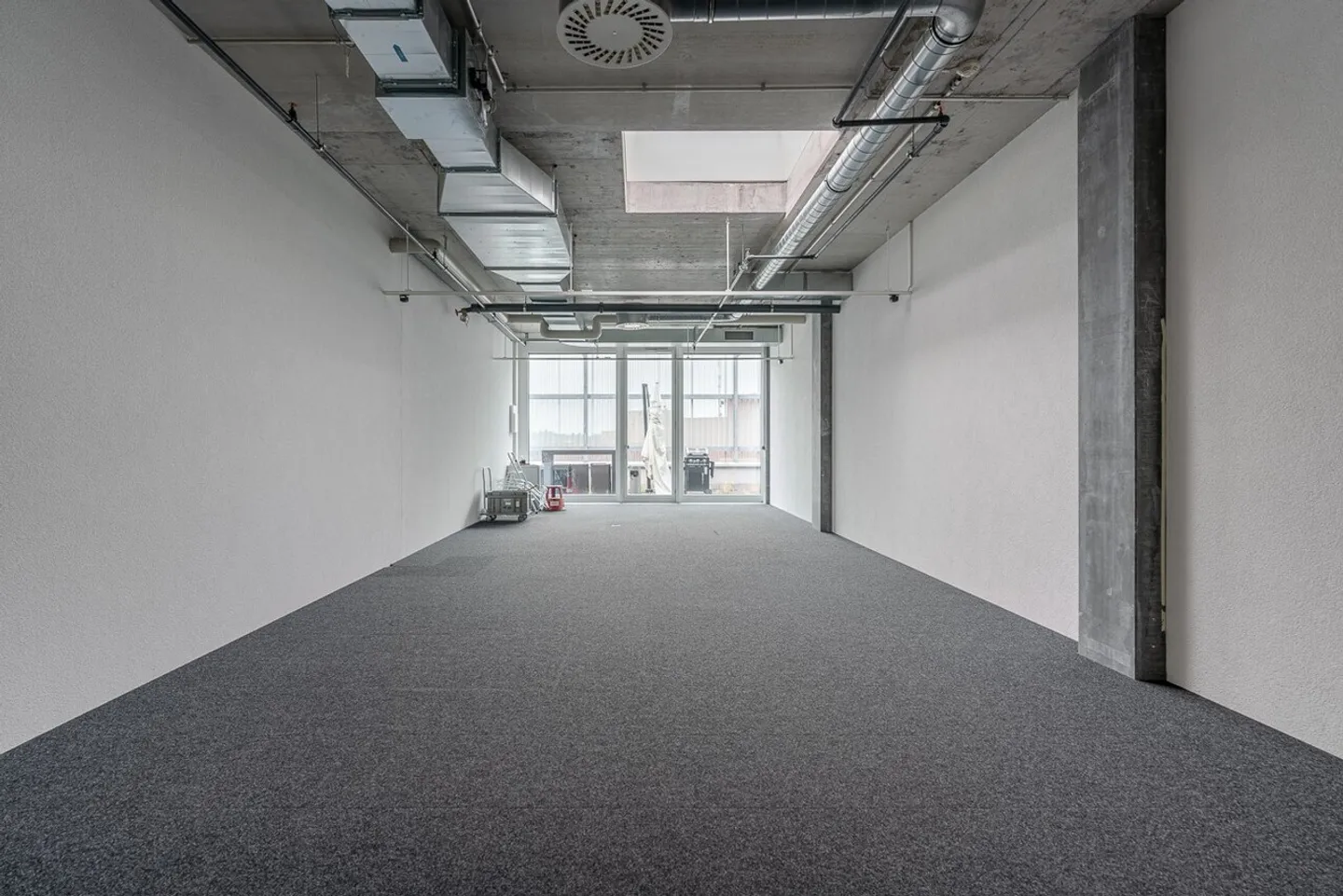 Büro mit eigenem Terrassenzugang - Foto 2 von 2