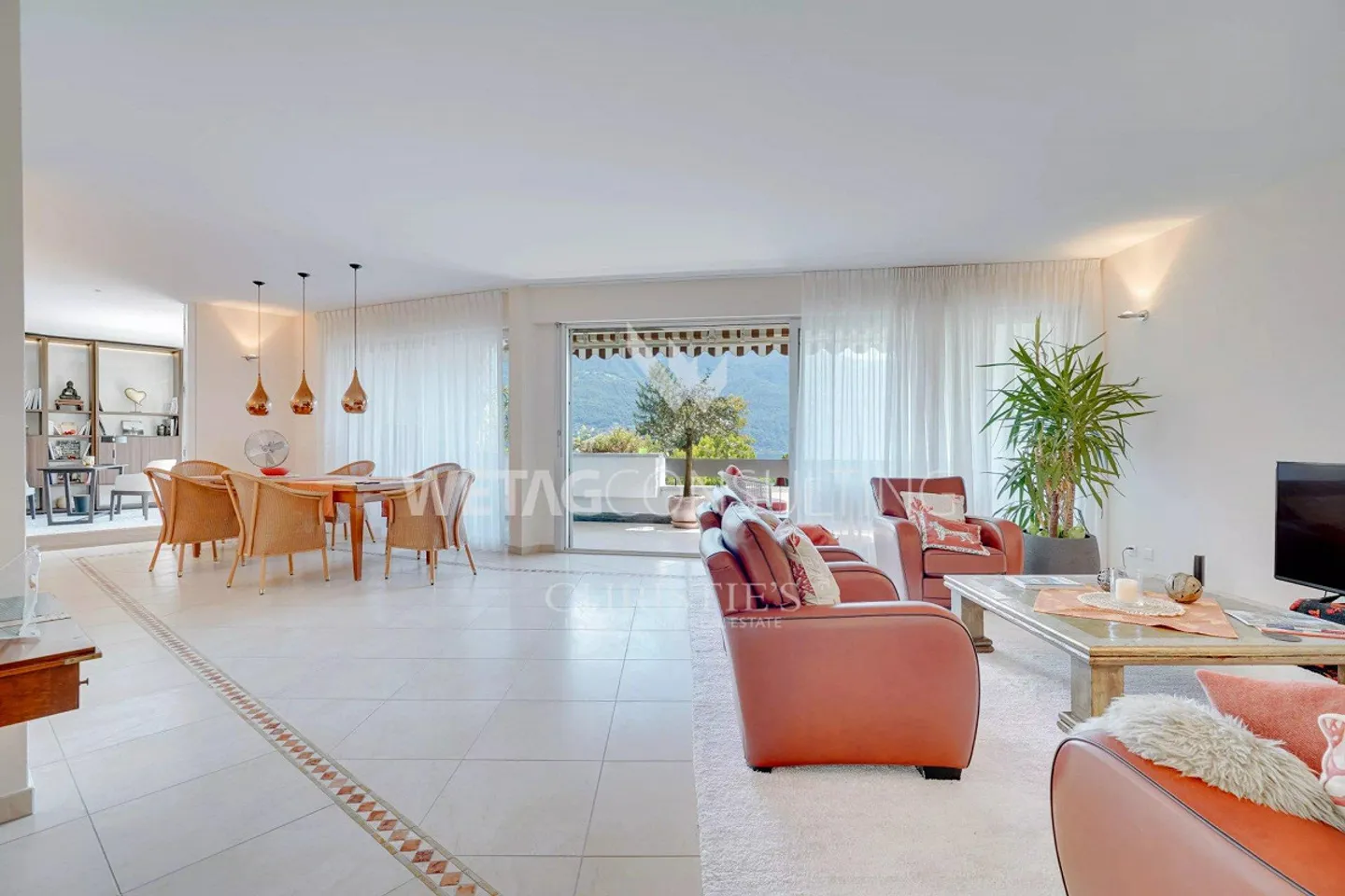Penthouse exclusif et spacieux avec vue panoramique sur le lac - Photo 3 sur 13
