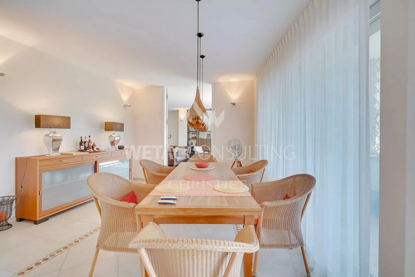 Penthouse exclusif et spacieux avec vue panoramique sur le lac - Photo 4 sur 13