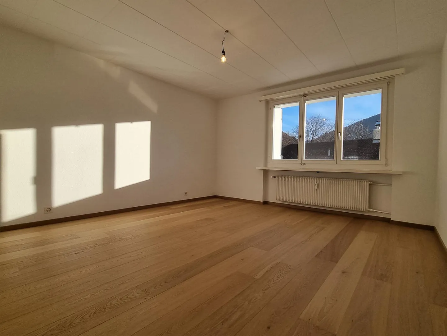 Apartment for rent - Photo 5 of 9