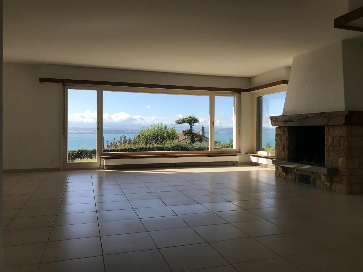 4-room apartment - Photo 2 of 15
