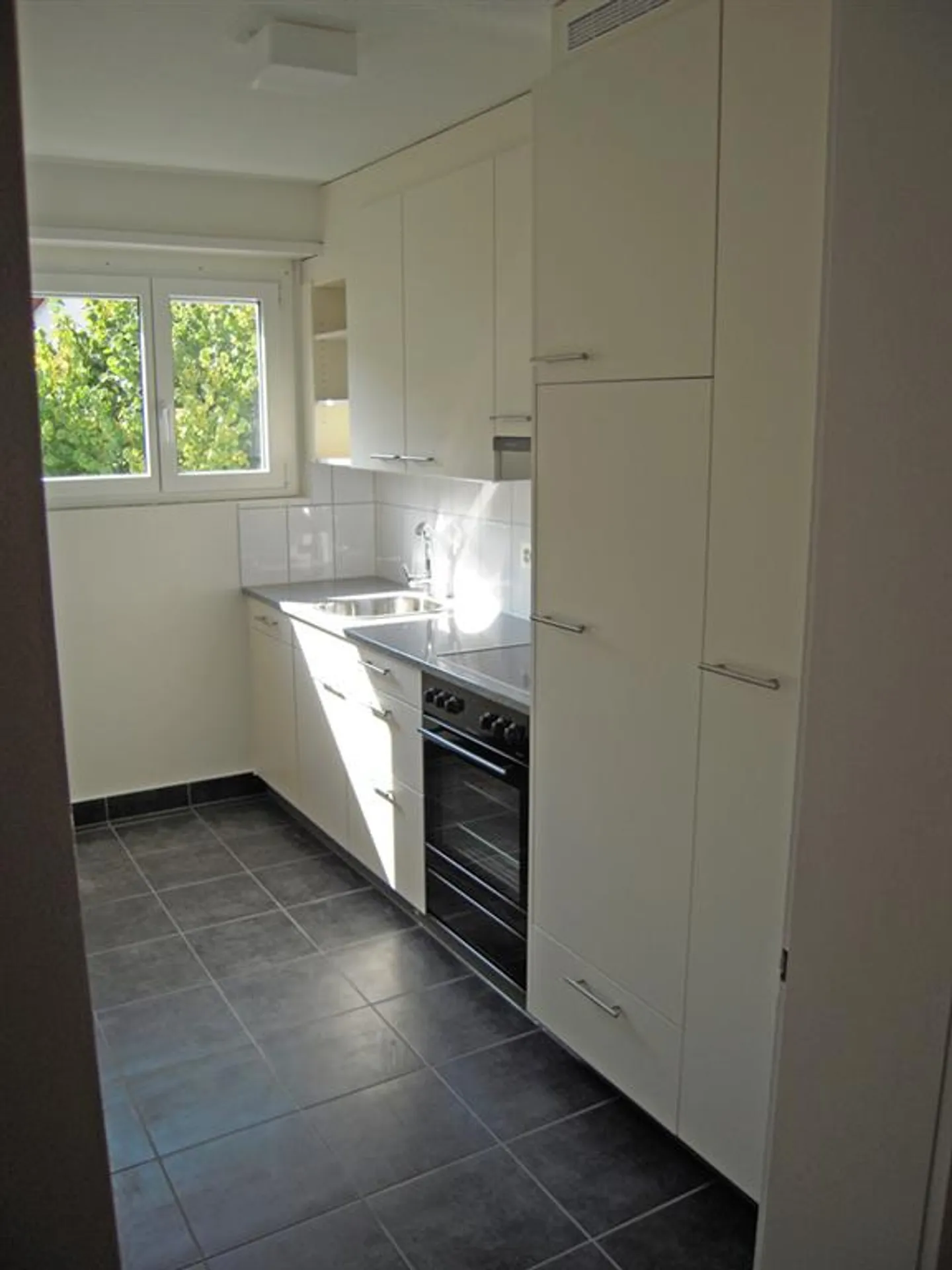 Close to the city yet located in greenery! - Photo 4 of 7