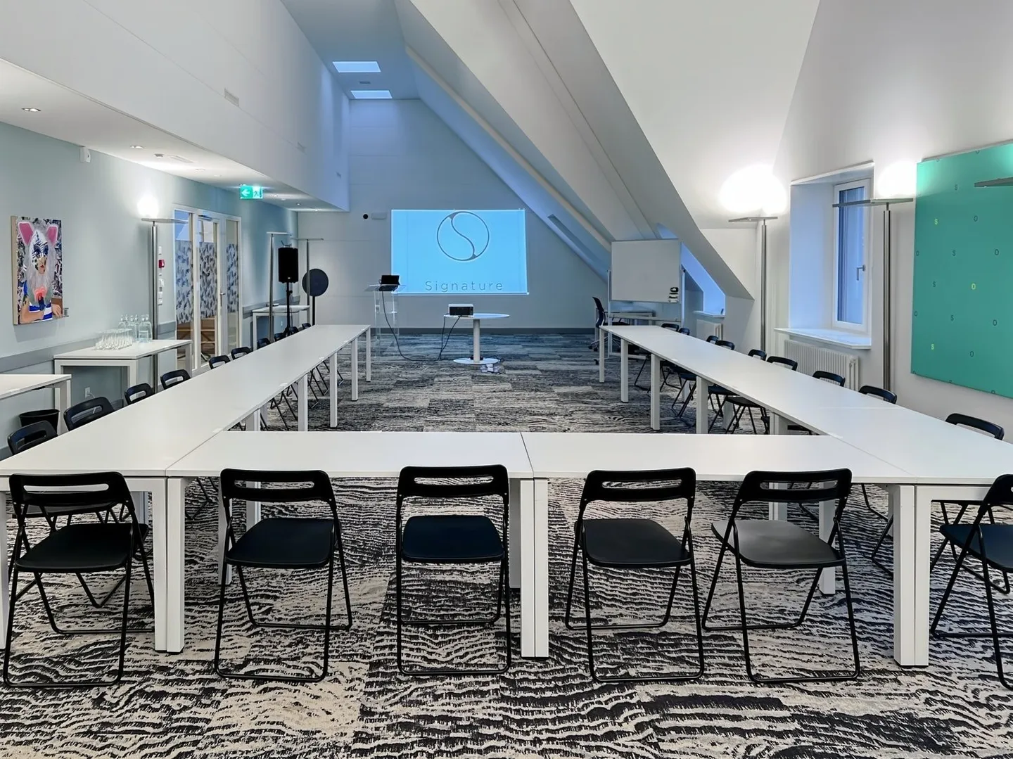 Fully Equipped Open-Plan Offices for You and Your Team at Signature Bahnhofplatz - Photo 9 of 15