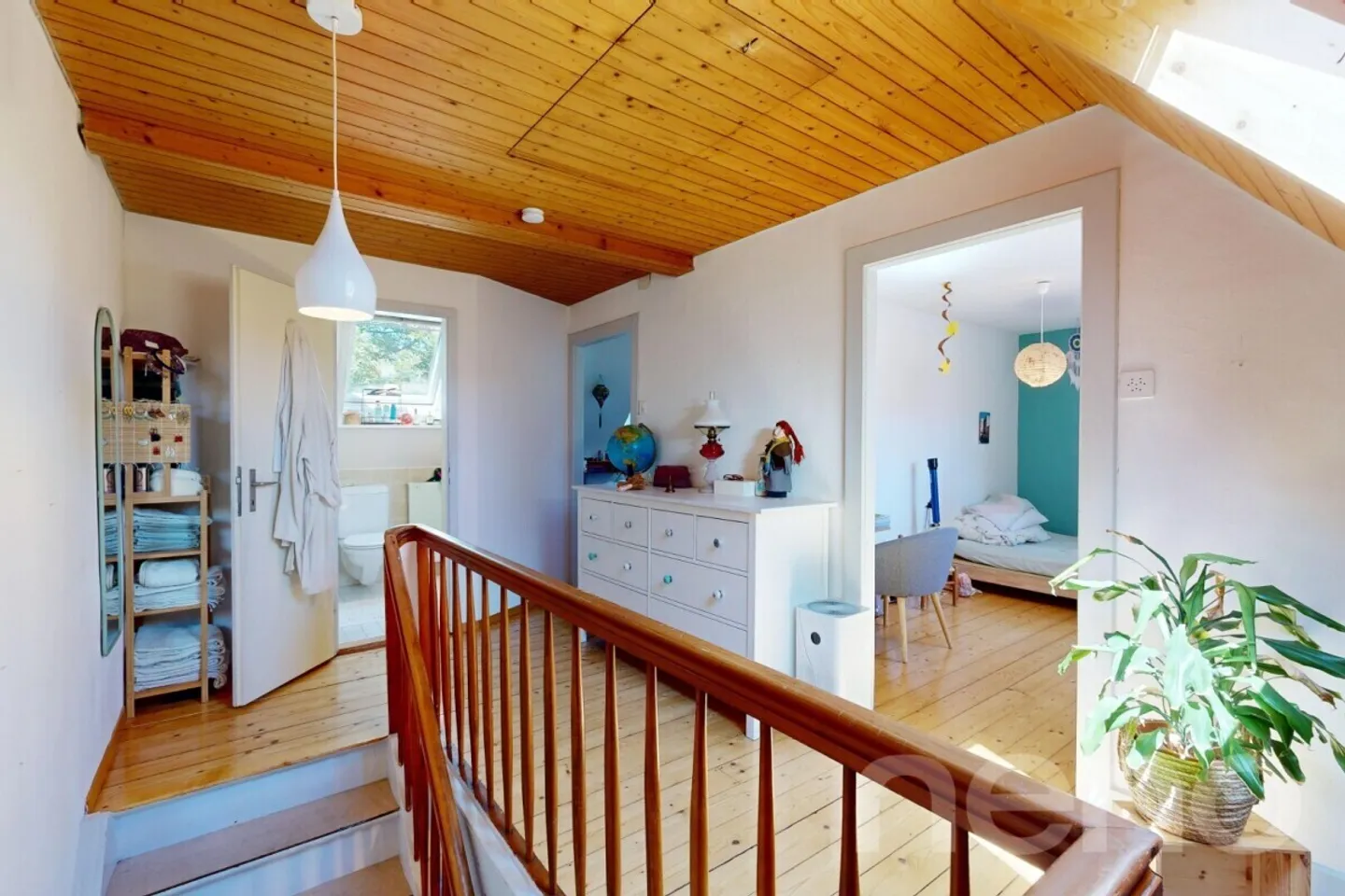 Maison de ville de 4,5 pièces avec jardin dans un quartier résidentiel prisé - Photo 5 sur 12