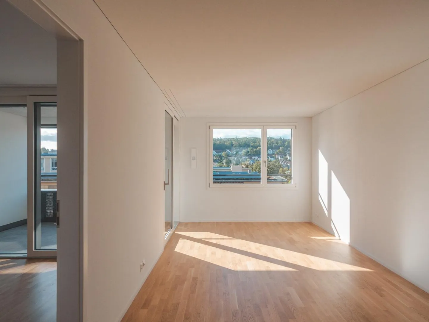 Your apartment directly above the shopping center Lokwerk - Photo 1 of 3