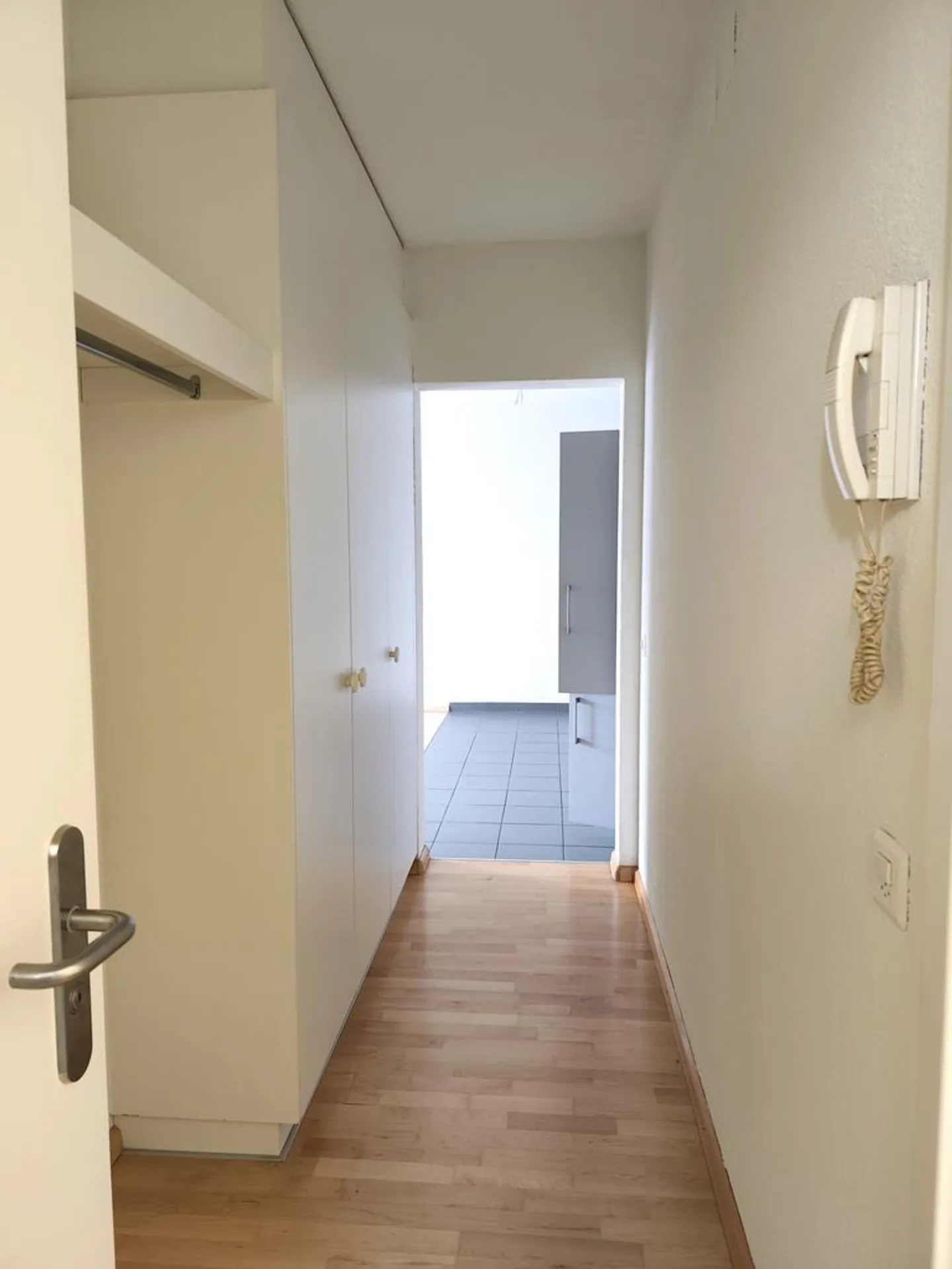 Geräumiges Studio Nähe Universität - Foto 6 von 8