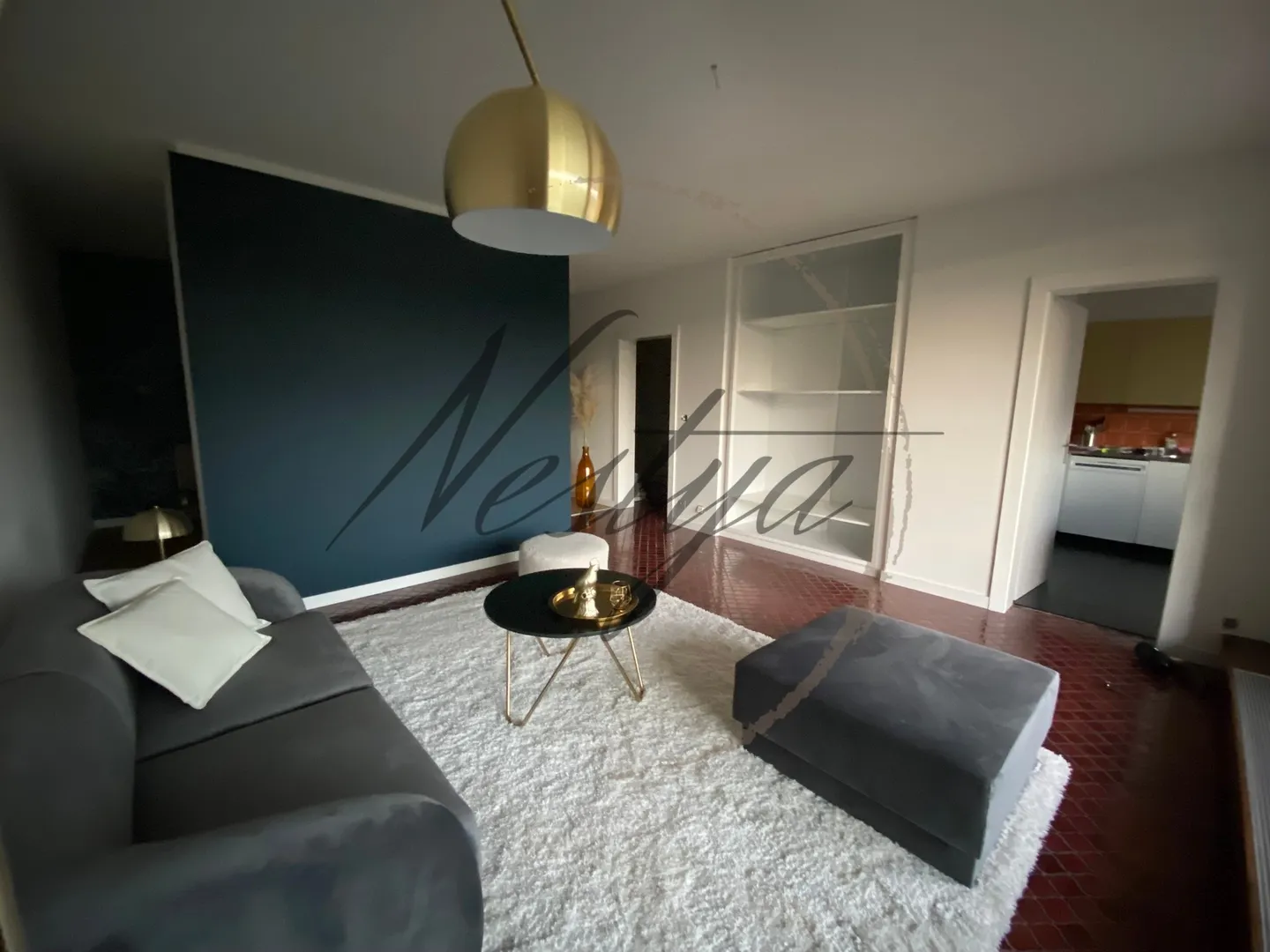 Charming 2-Room Apartment - Photo 2 of 10