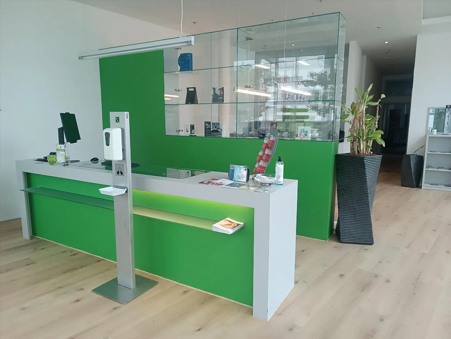 Negozio in affitto - Foto 2 di 6