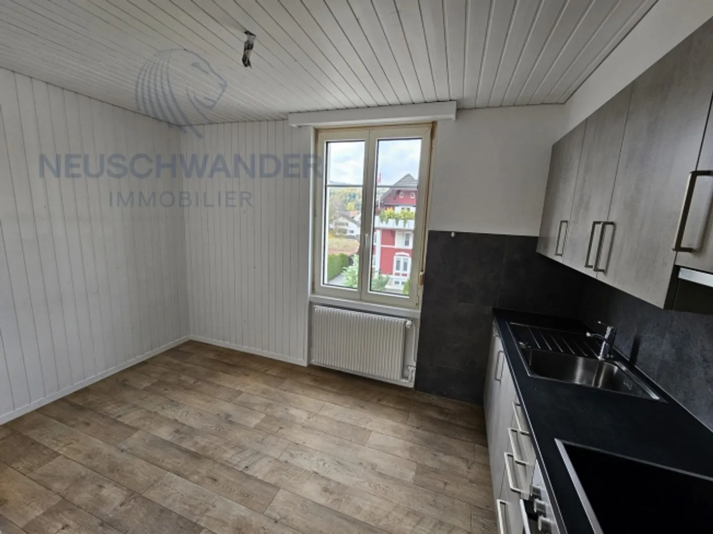 Ideally located in the heart of the village close to amenities - Photo 16 of 20