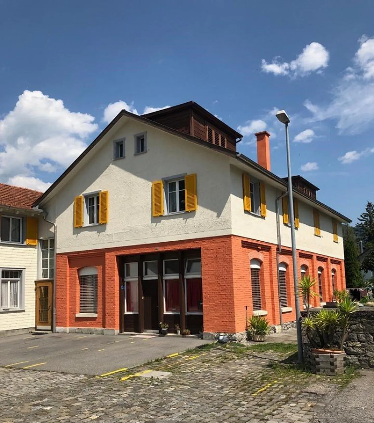 Bella appartamento di 4 stanze in affitto - Foto 1 di 5