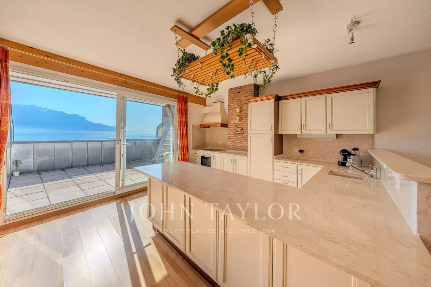 Appartement avec vue sur le lac au cœur de Montreux - Photo 1 sur 11