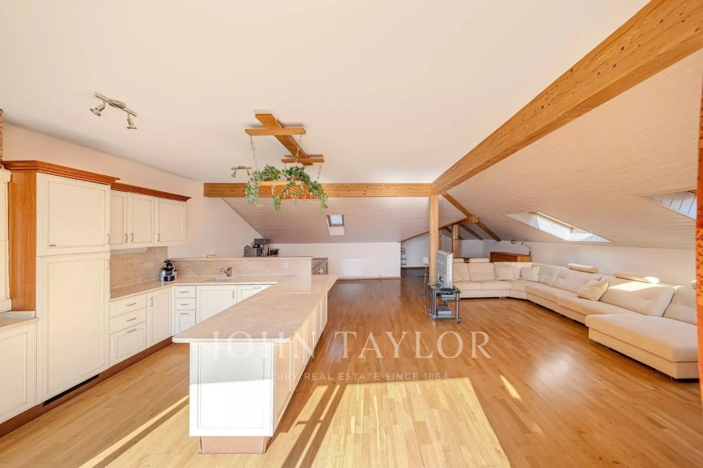 Appartement avec vue sur le lac au cœur de Montreux - Photo 3 sur 11