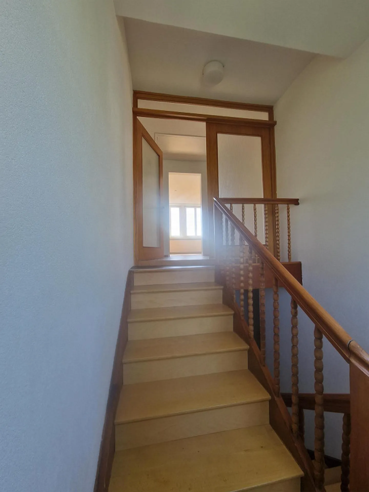 Charmante Dachwohnung - Foto 1 von 7