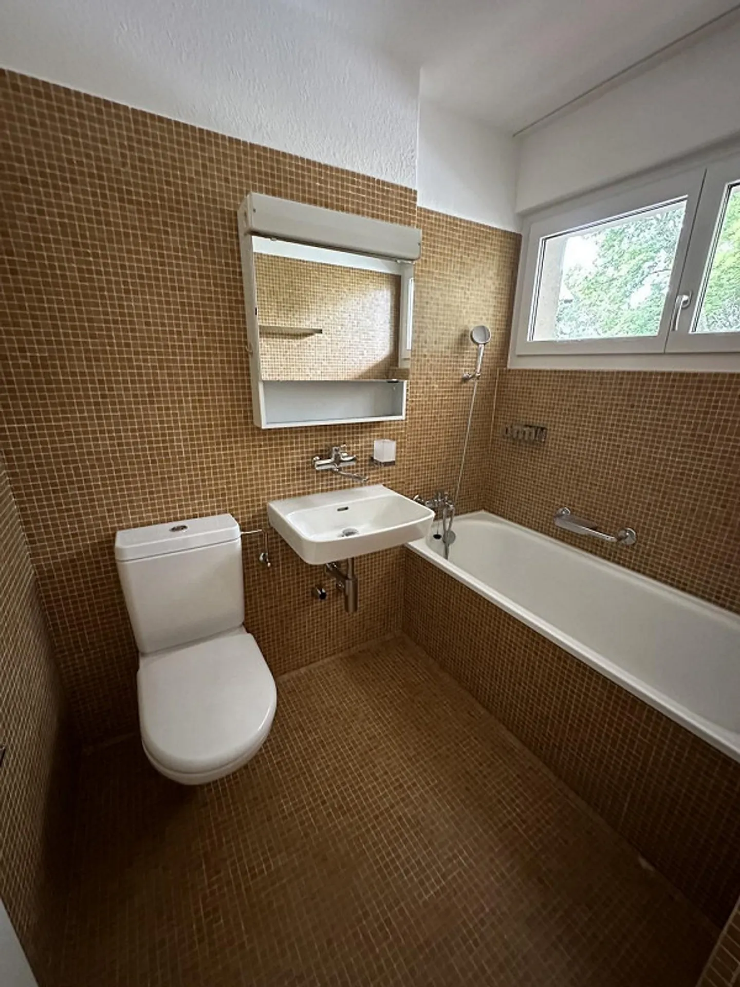 Appartement 1,5 pièces avec patio au rez-de-chaussée - Photo 5 sur 6