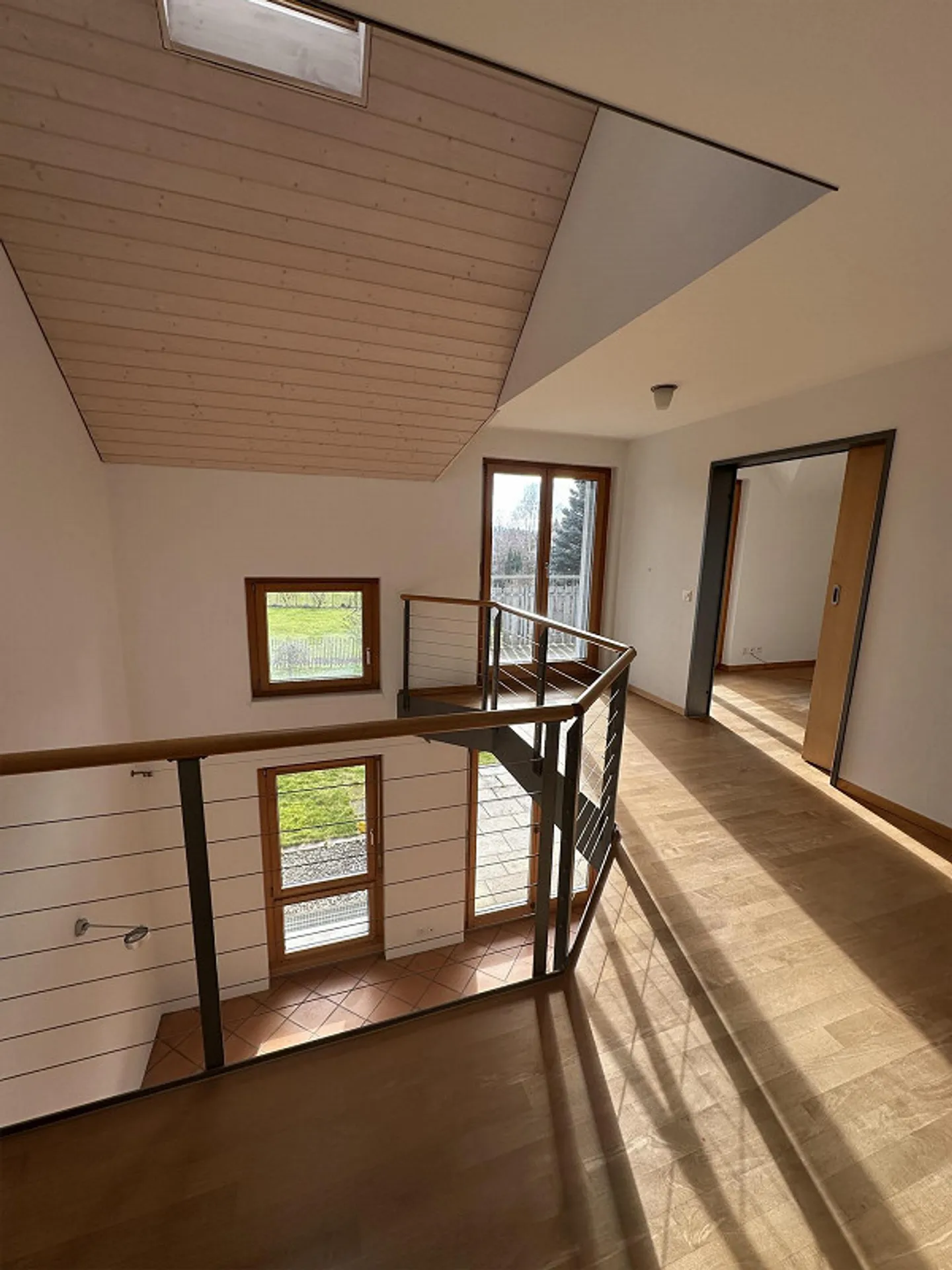 Incantevole casa bifamiliare di 4,5 stanze a Würenlingen - Foto 8 di 17