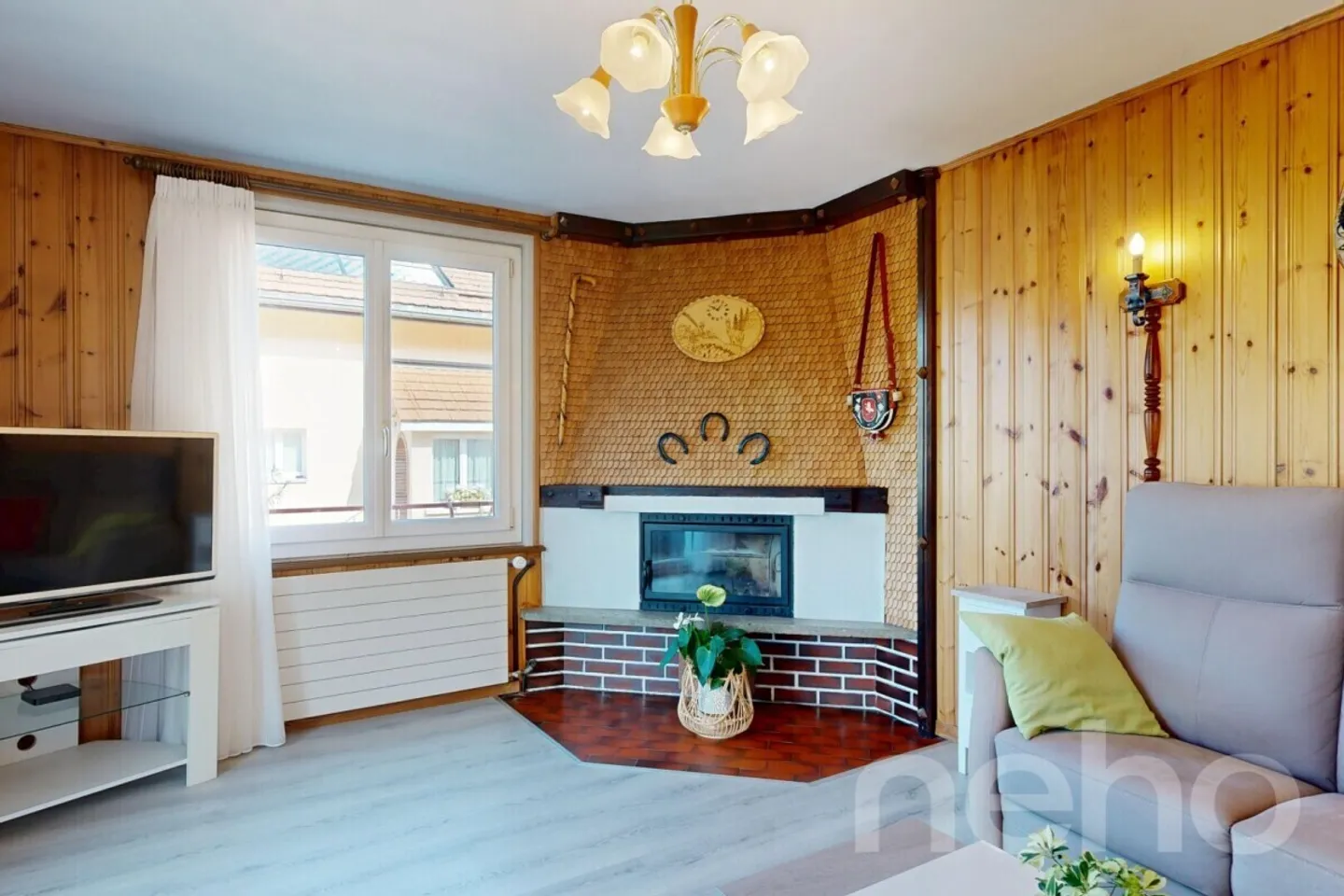 Multi-family house in Broc - 6.5 rooms and great potential - Photo 5 of 12