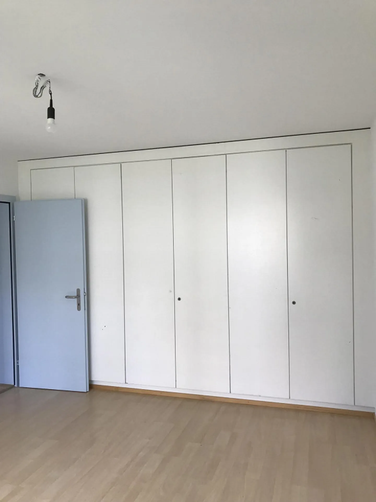 Large 5.5-room apartment for rent - Photo 13 of 16