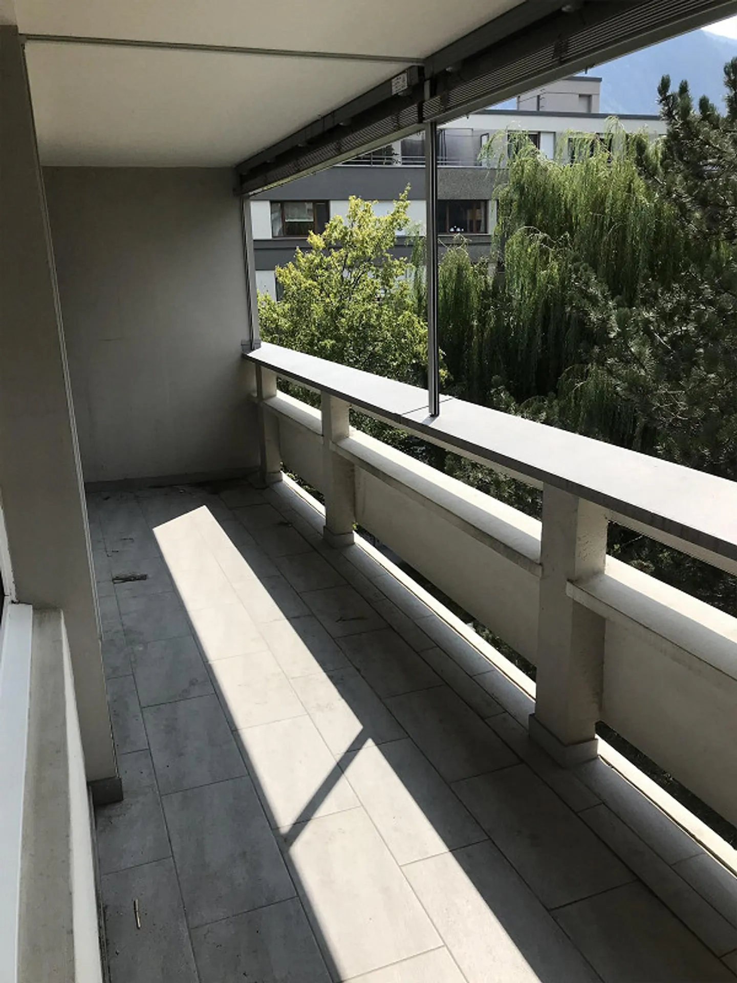 Large 5.5-room apartment for rent - Photo 15 of 16