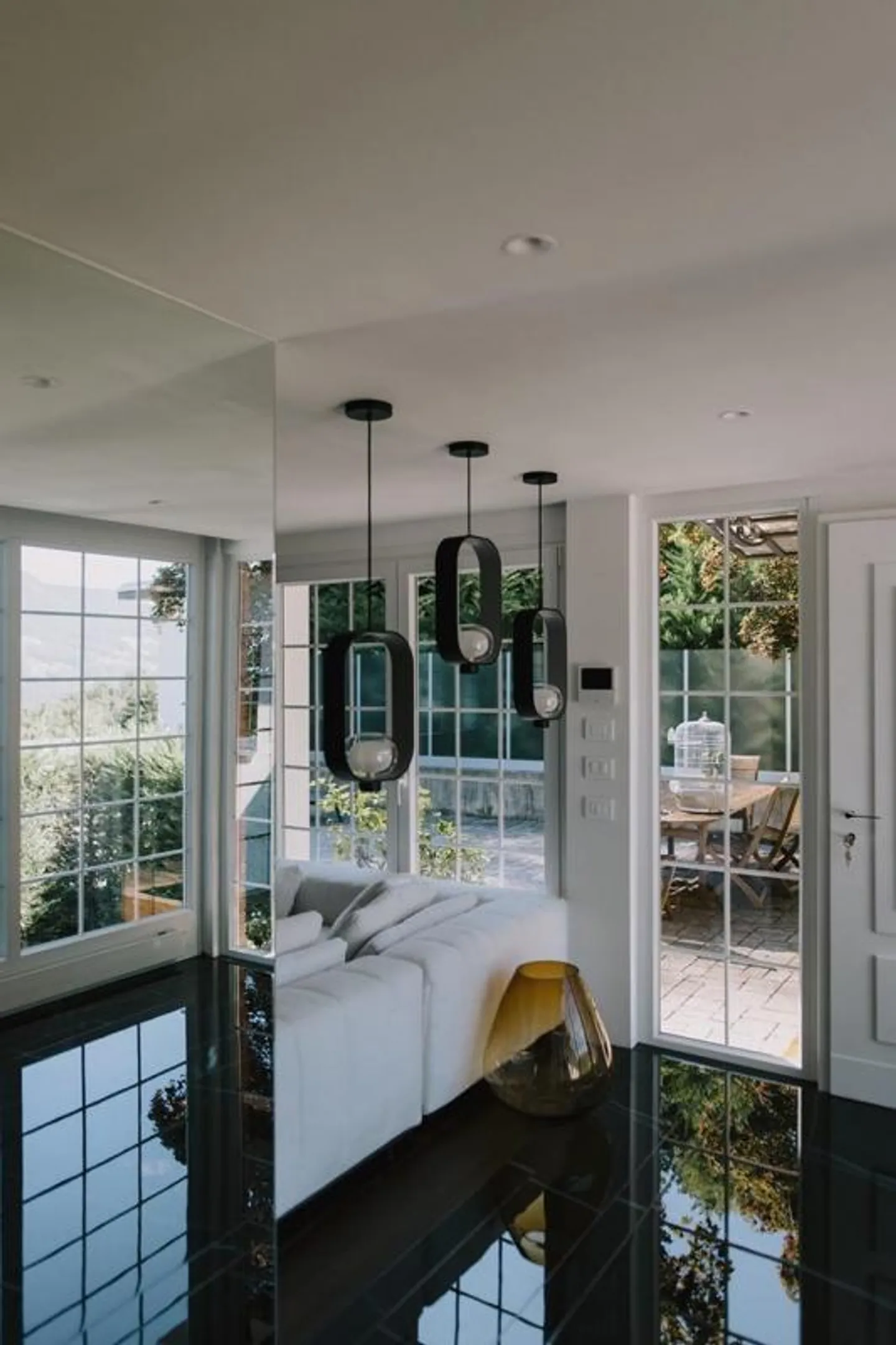 Casa singola ai piedi del bosco - Foto 1 di 22