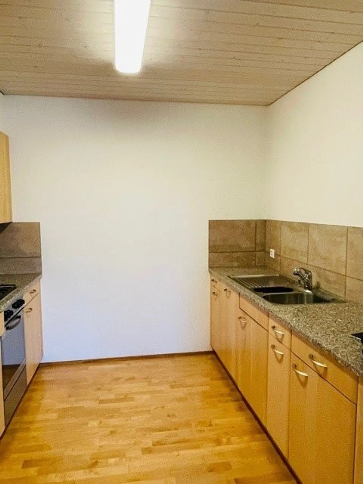 Bellissimo appartamento mansardato di 2,5 locali vicino al centro del villaggio! - Foto 5 di 12