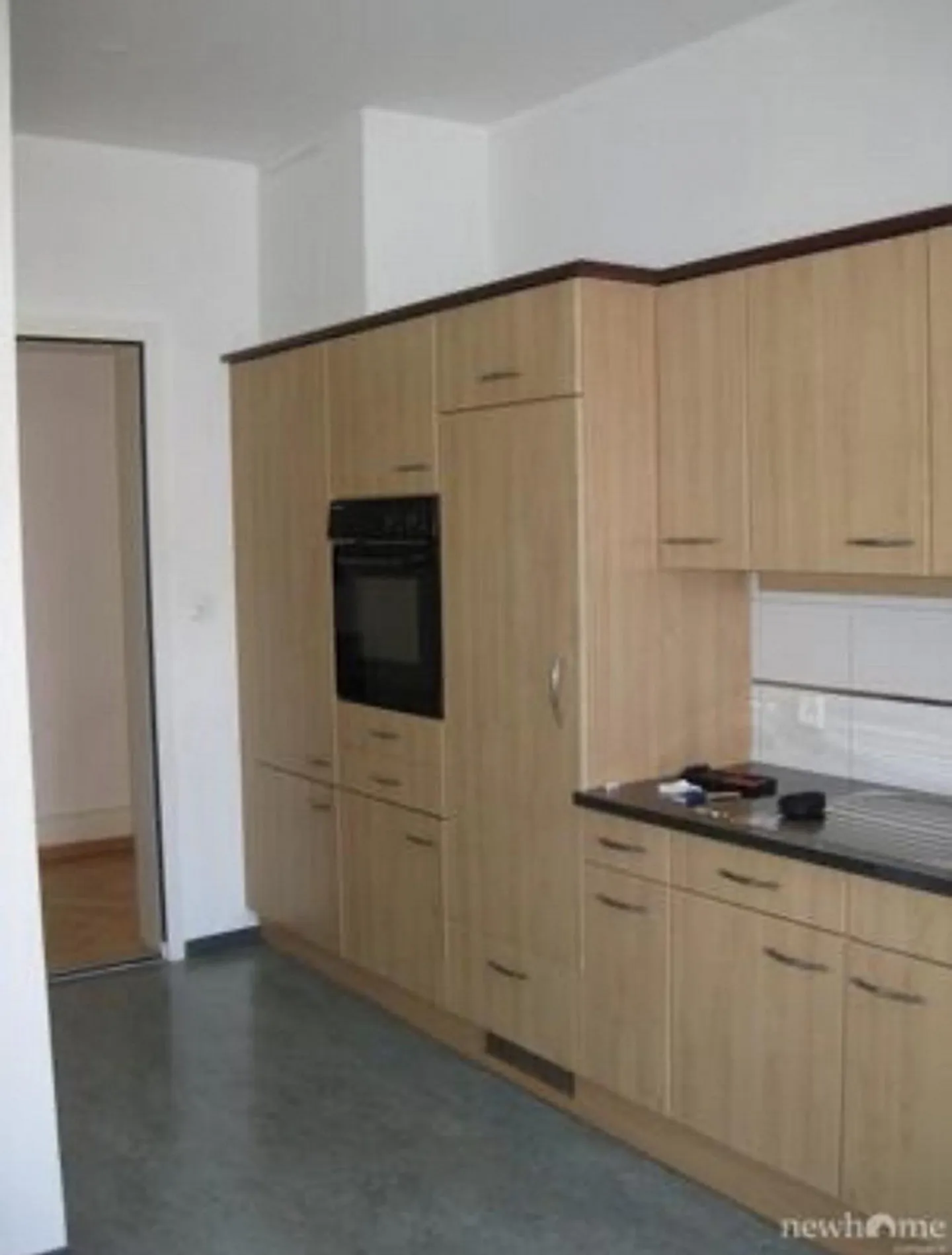 Camera arredata in appartamento condiviso per studenti 12m2, centrale, tranquilla - Foto 6 di 9