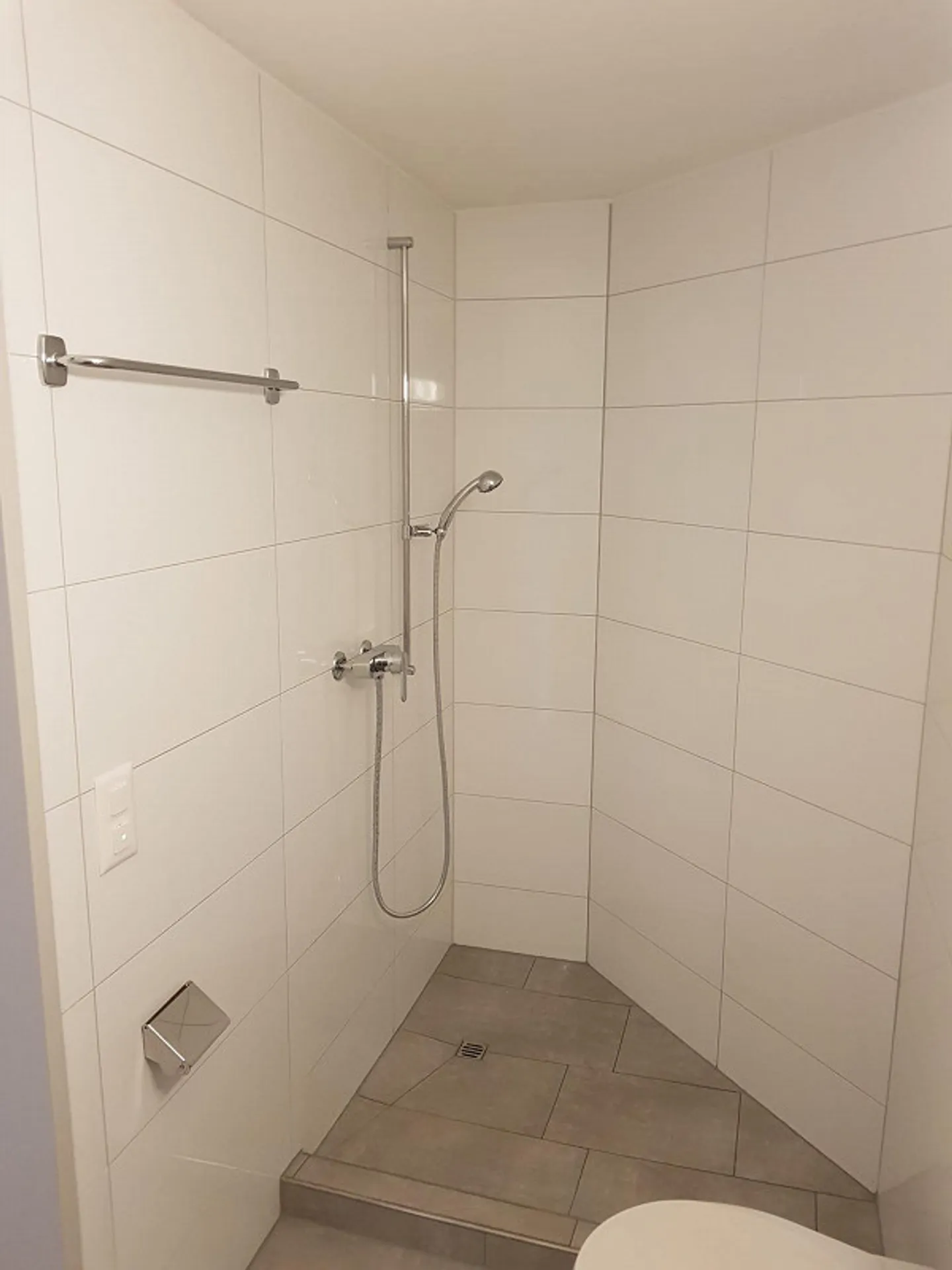 Appartement ensoleillé de 4,5 pièces avec grand balcon près du lac de Constance - Photo 10 sur 11