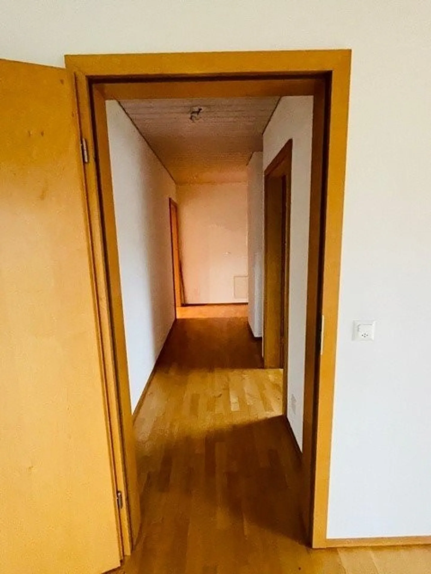Bellissimo appartamento mansardato di 2,5 locali vicino al centro del villaggio! - Foto 12 di 12