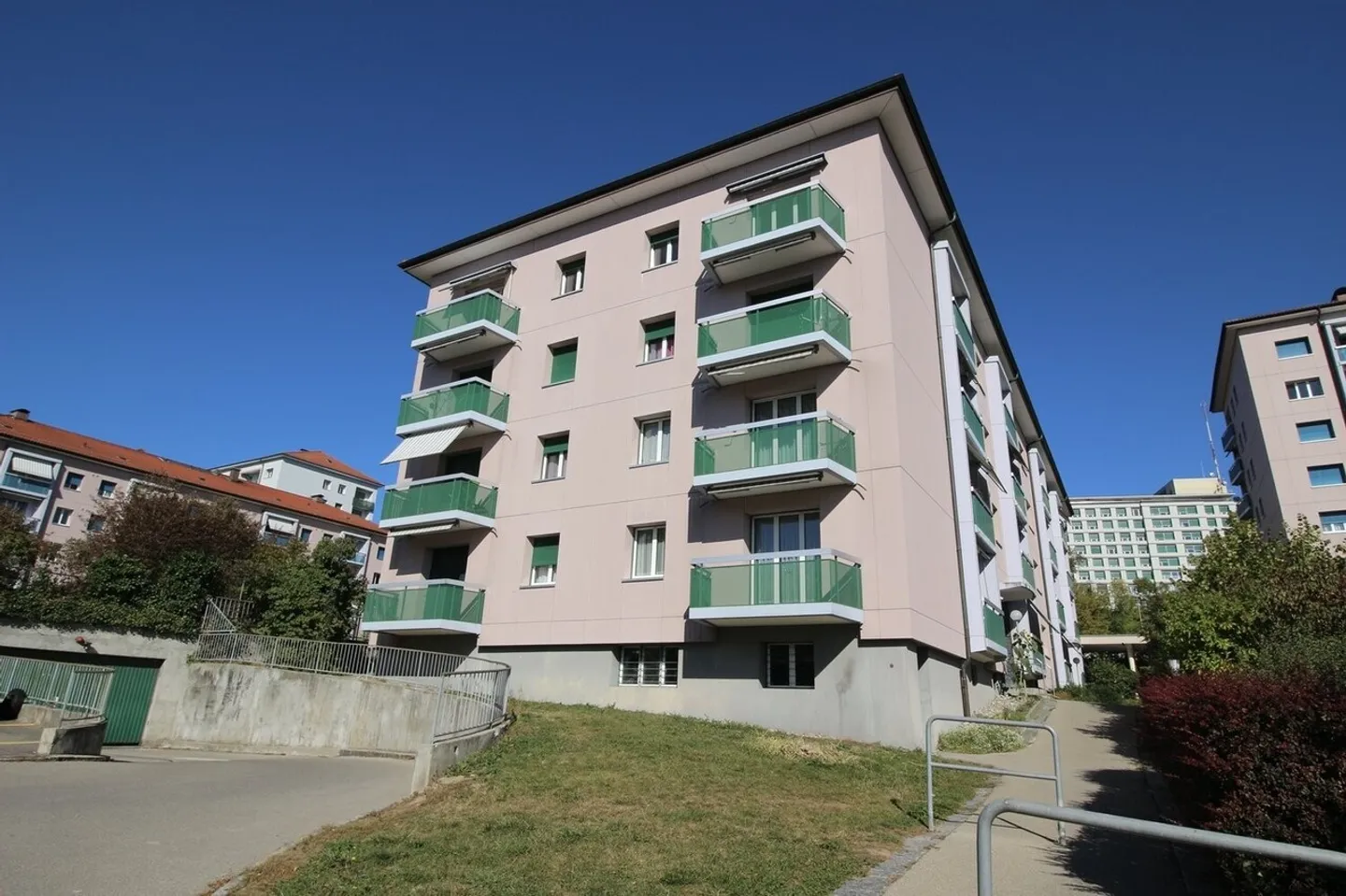 «Prächtige 3-Zimmer-Wohnung in der Nähe aller Annehmlichkeiten» - Foto 3 von 3