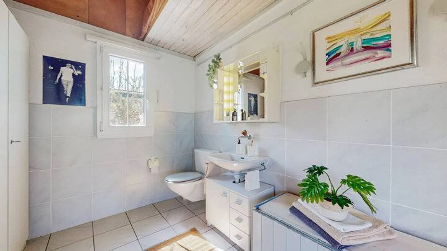 SINGLE-FAMILY HOUSE IN BUILDING RIGHT (2ND ROW TO THE LAKE) - Photo 5 of 8